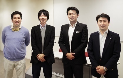 (左から)モデレータ 小川様、 株式会社Schoo 代表取締役社長 森 健志郎様、 法政大学キャリアデザイン学部准教授 田中 研之輔様、主催・司会 原田